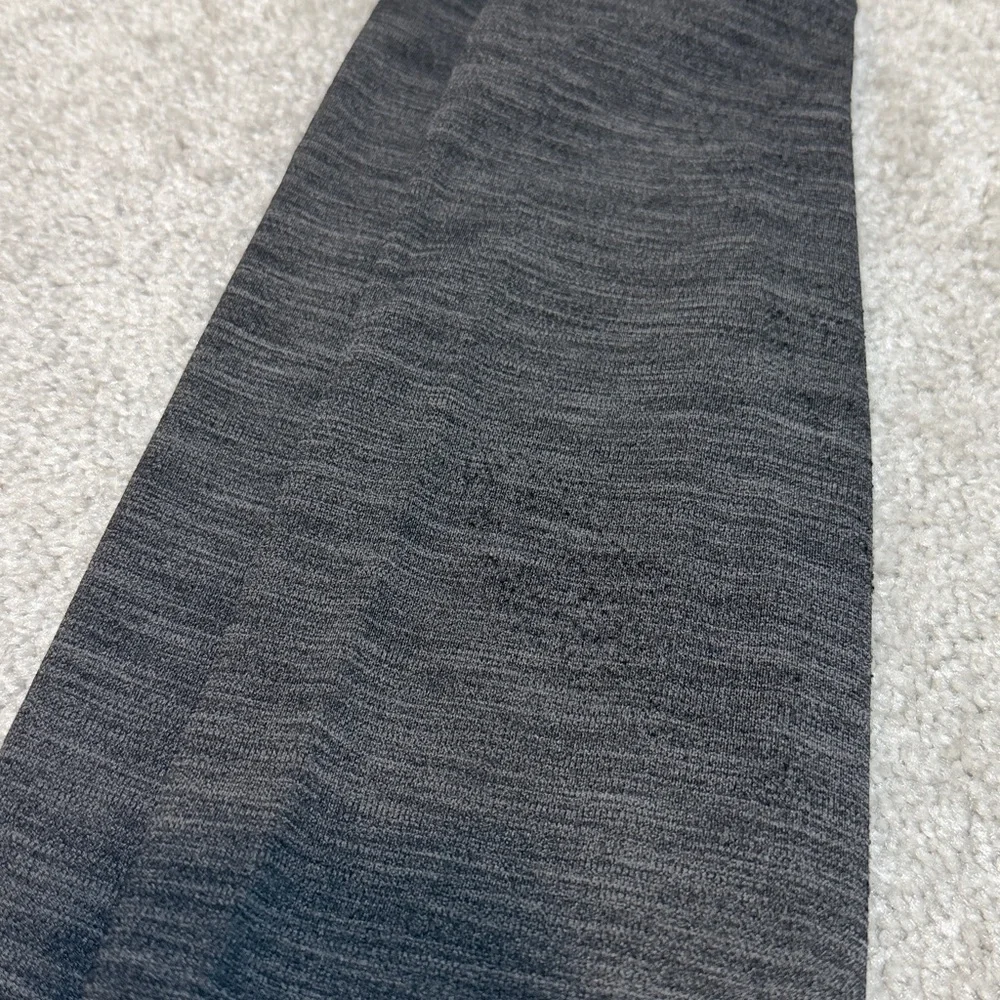 lululemon athletica Wunder Charcoal 28” Leggings - Picture 2 of 6